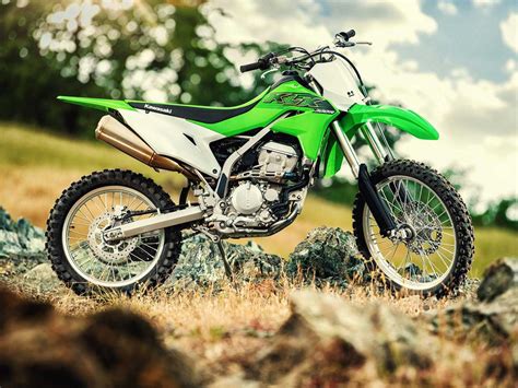 Experience off-road riding like never before with the KLX110R line. . 3 stroke dirt bike